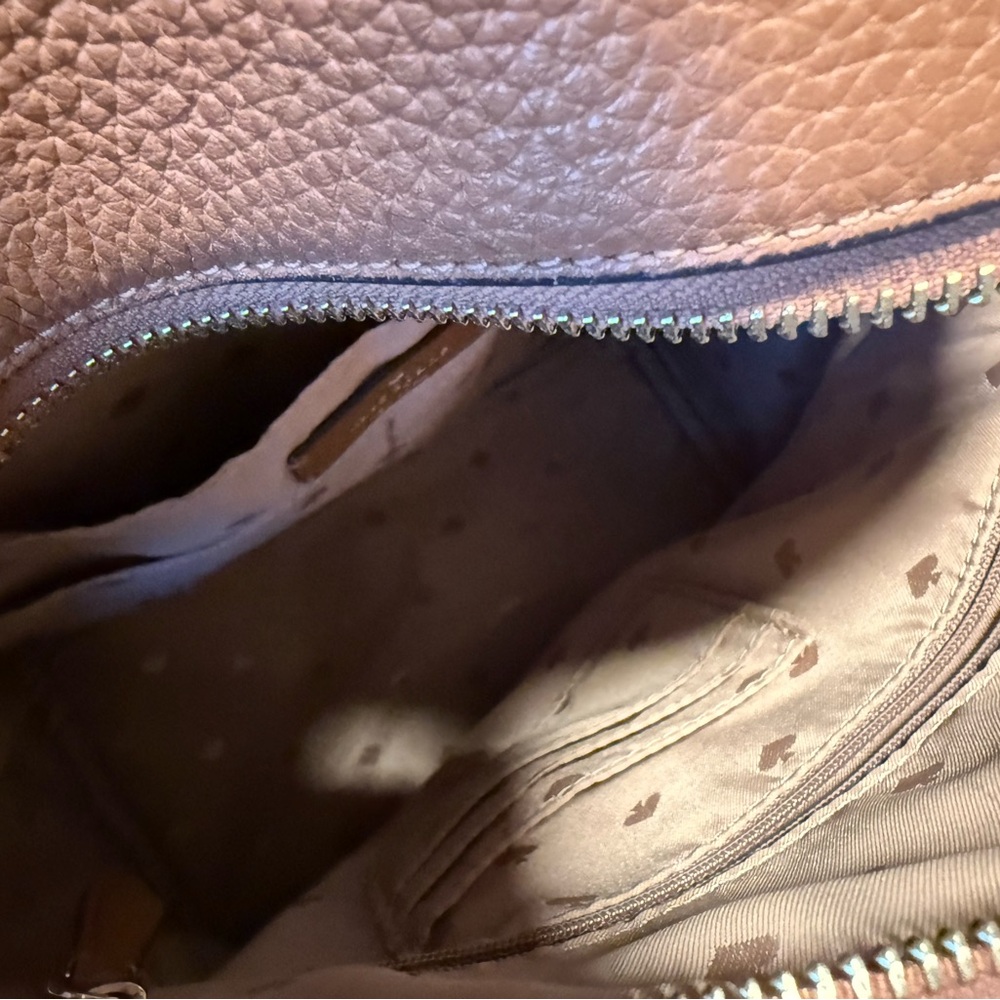 Kate Spade Beige Interior with Logo Pattern - Picture 5 of 5